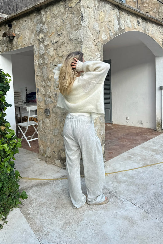 Noémie Fluffy Cardigan